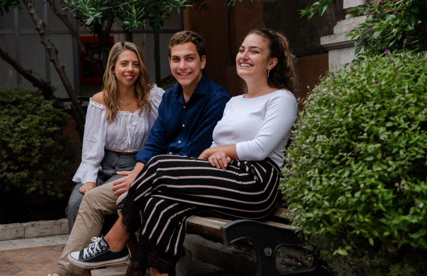 Students in courtyard
