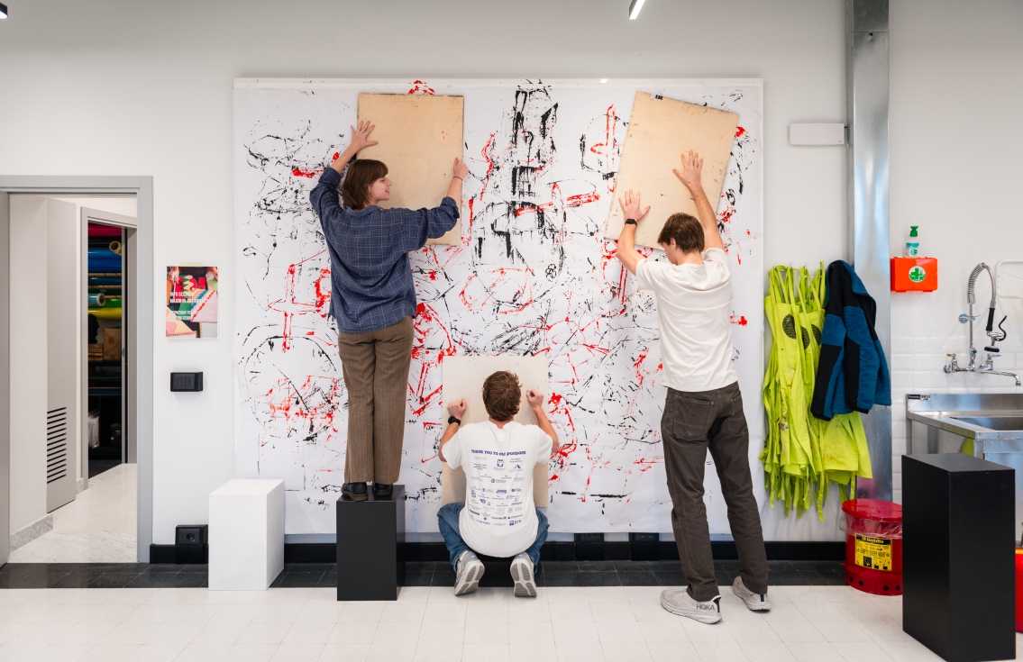 Art & Design students in the lab