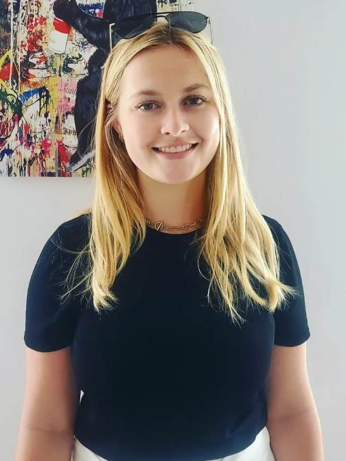 Jessica Hoepfl Jessica Hoepfl