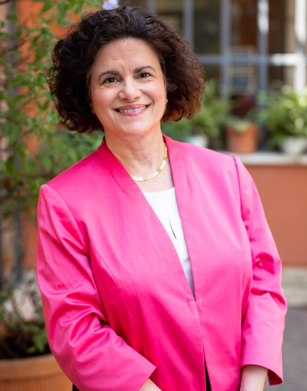 Antonia Maioni