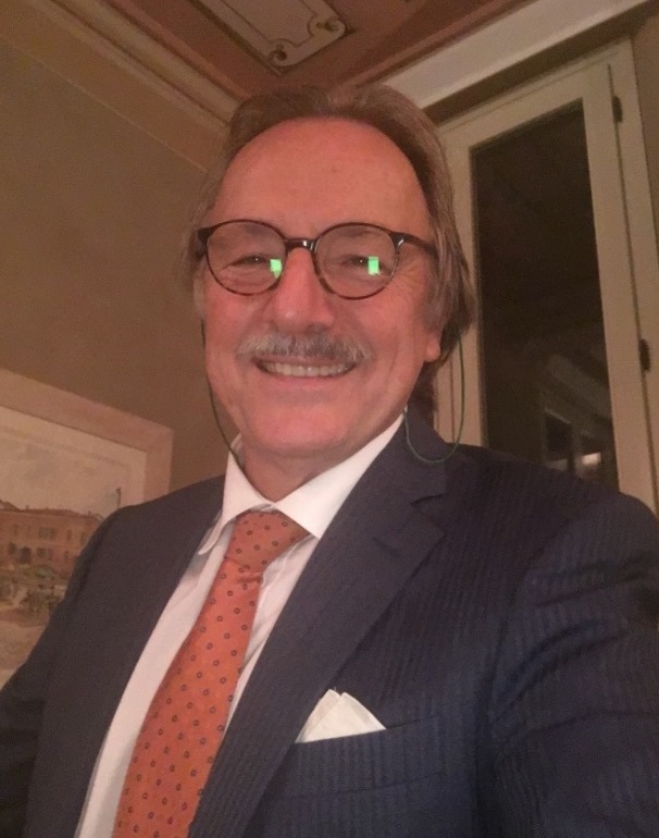 Geoffrey Crossley