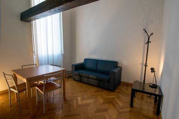 The living room in one of the Gianicolo Residence apartments