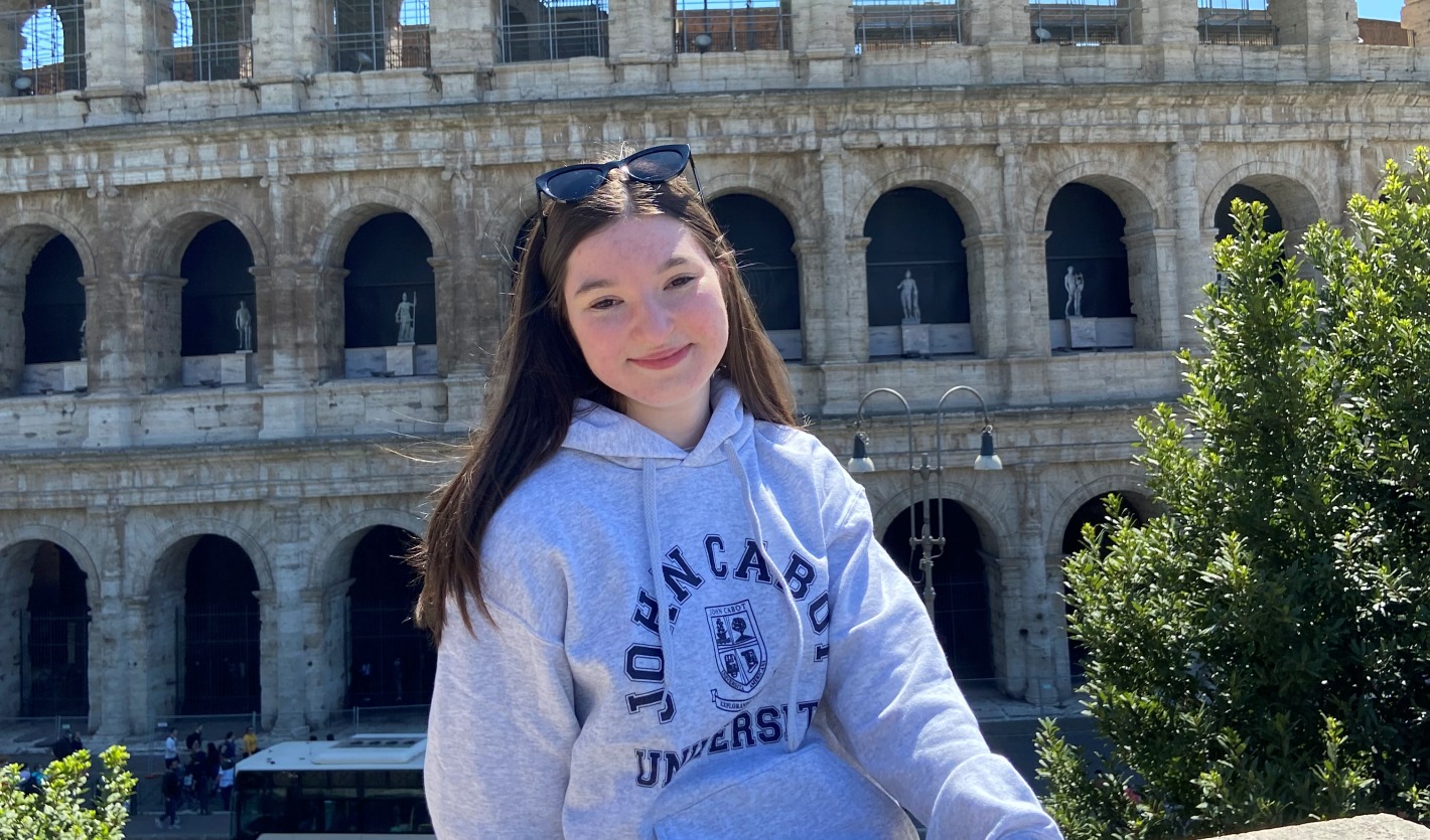 Meet Italian Studies Major Isabel Kaplan