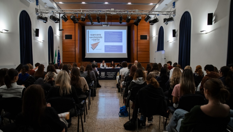 "Il carcere è un mondo di carta" book presentation
