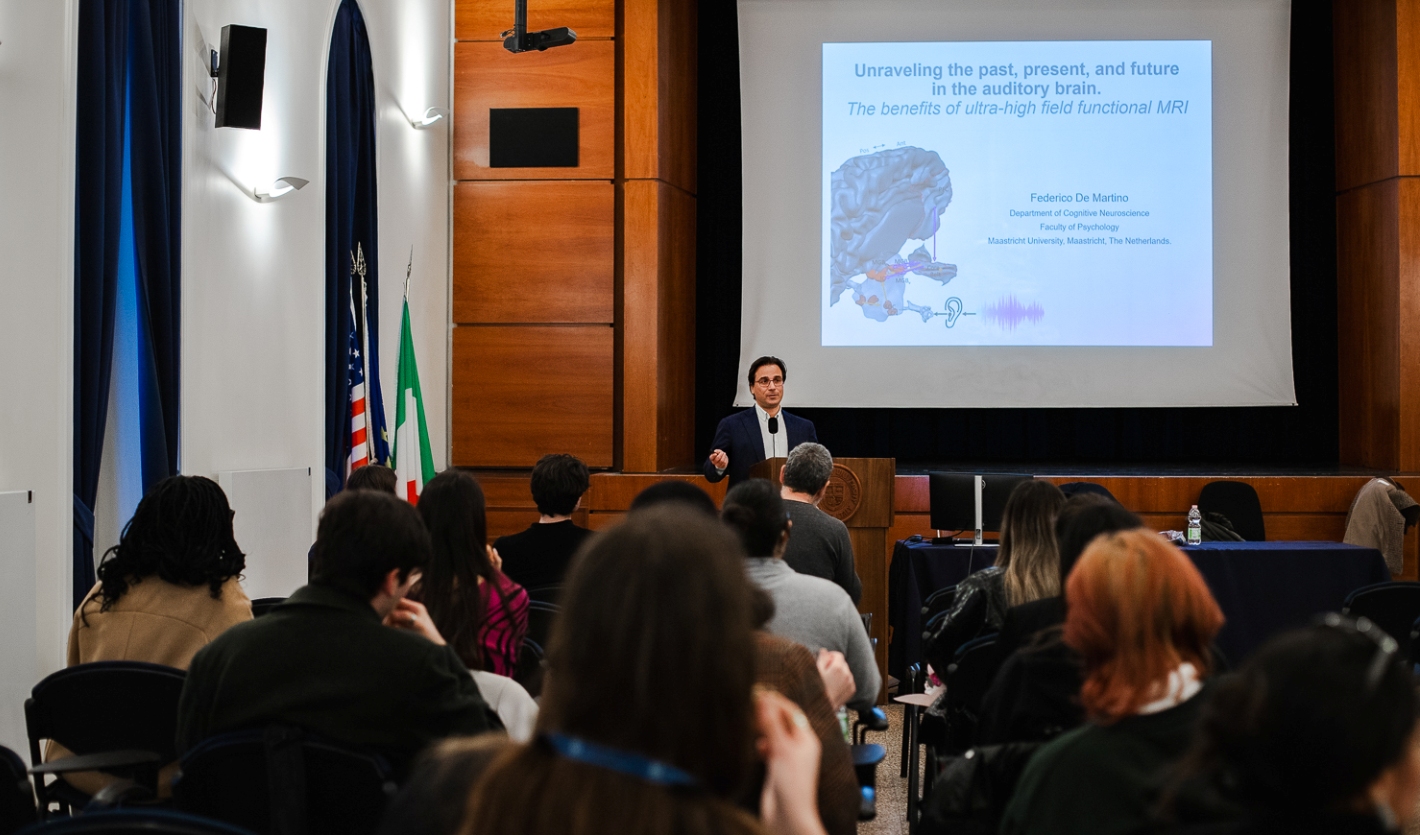 Professor De Martino presenting "Unraveling the Past, Present, and Future in the Human Auditory Brain"