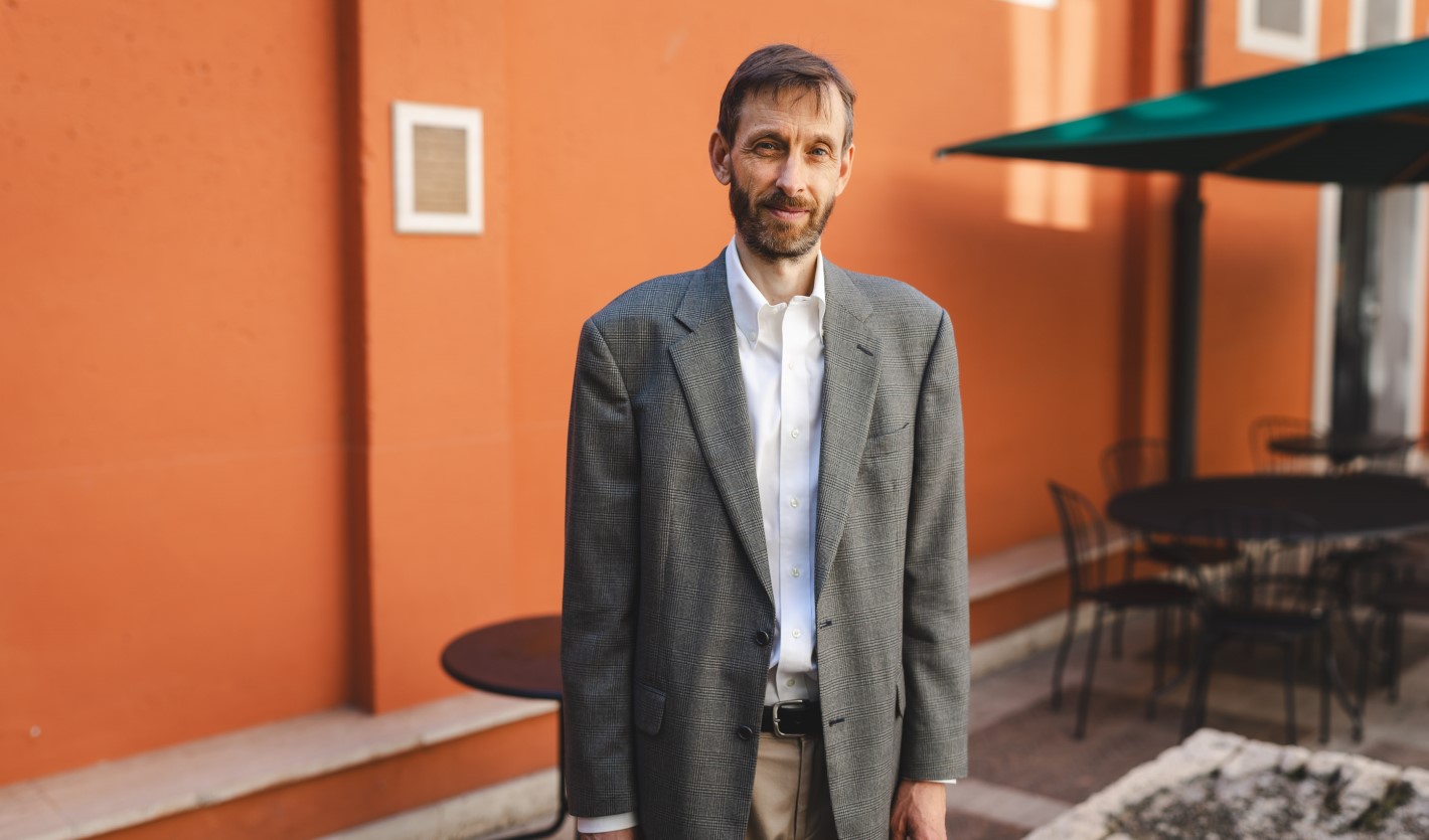 Professor David Levy Publishes New Book on Maimonides