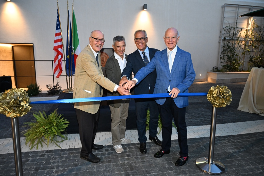 From left: President Pavoncello, Marco Ceresoli, Trustee Francesco Ruspoli, Chair Sal Salibello