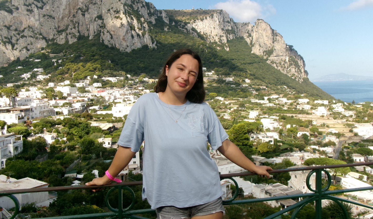 Creativity Without Borders: Meet Study Abroad Student Eliza Weiss