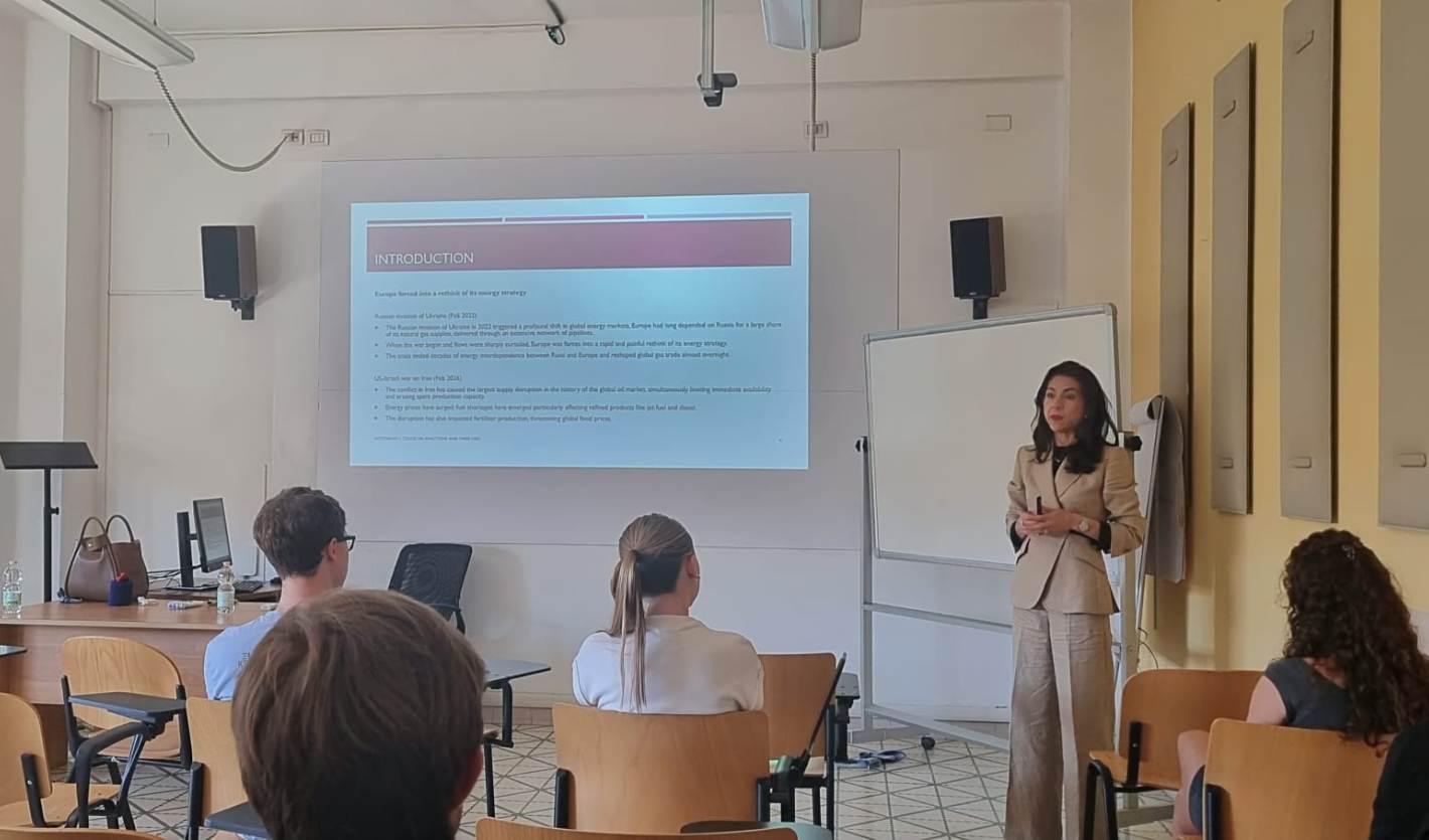 Dr. Stela Gerova