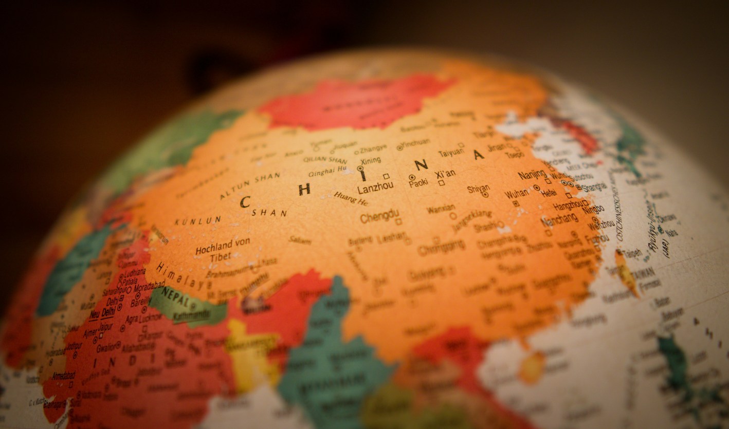 Professor Fardella Publishes Article on China